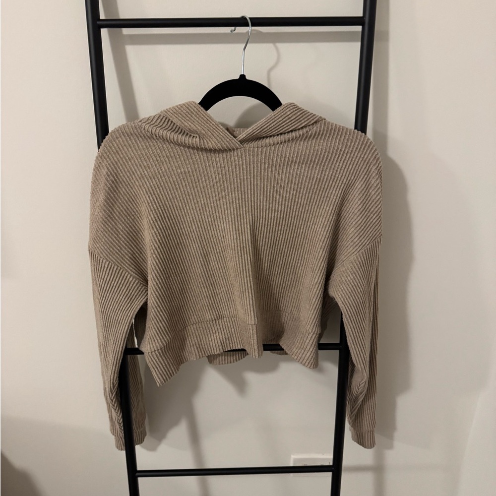 Alo Cozy Tan Hooded Sweater